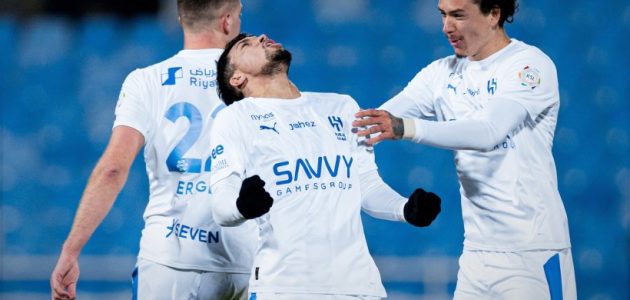 الهلال يسقط أمام الرياض في دوري روشن